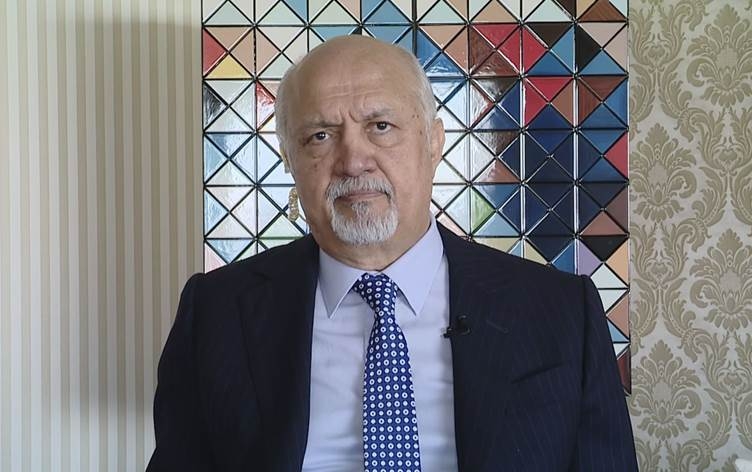 مشعان الجبوري: الرئيس مسعود بارزاني في بغداد بنية التسويات الحاسمة