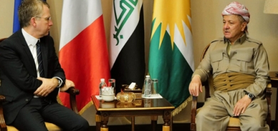 ســـەرۆک بـــارزانـــی لە بەغدا پێشوازی لە باڵیۆزی فەڕەنسا لە عێراق دەکات