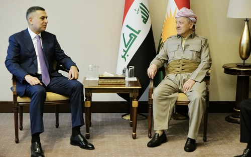 ســــەرۆک بـــارزانی لە بەغدا پێشوازی لە پارێزگاری بەسڕا دەکات