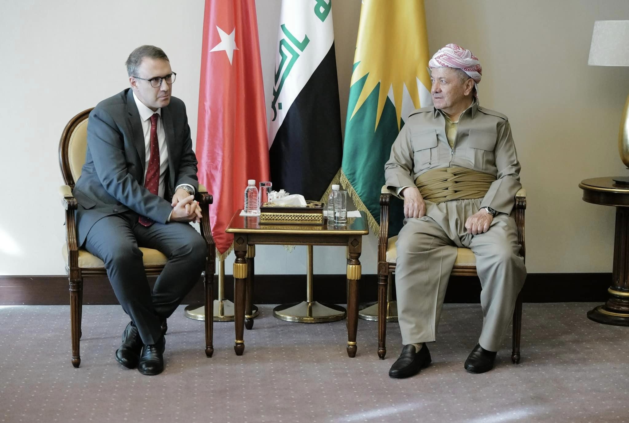 ســــەرۆک بــــارزانی پێشوازی لە باڵیۆزی تورکیا لە عێراق دەکات