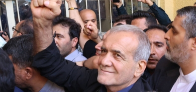 آمال ملايين الإيرانيين معلقة على بزشكيان لاتخاذ مواقف معتدلة