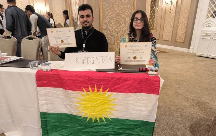 STENBOL- Kurdistan bi alaya xwe temsîl kir