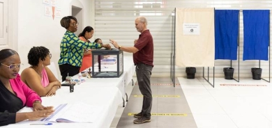 Li Fransayê rojeke dîrokî ye: Xelk diçe ser sindoqan