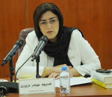 خەدیجە عومەر مزوری  ئەندامی خولی پێنجەمی پەرلەمانی كوردستان:  لایەنە سیاسییەكانی شیعە لە عێراق نییەتیان لەگەڵ جێبەجێكردنی دەستووردا پاك نەبووە