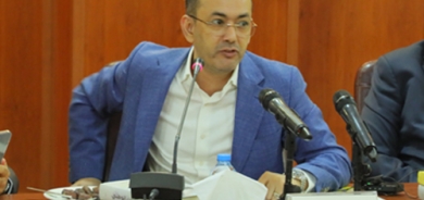 د.ئەیاد عەنبەر   ئوستادی زانستی سیاسەت لە زانكۆی كووفە:     ئەگەر بیر لە چارەسەری كێشەكان نەكەینەوە ئەوا دەیەیەكی دیكەش دێینەوە و هەمان قسەی ئێستا دەكەینەوە