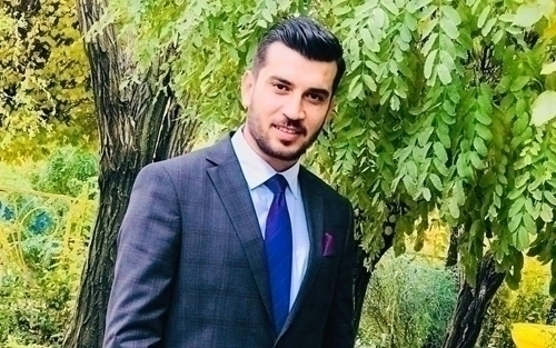 بە کورتی بۆ شاسوار بێ کەرامەت