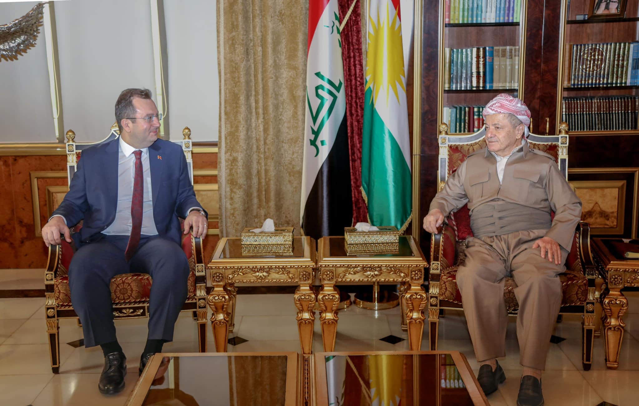 لە سەلاحەددین سەرۆک بارزانی پێشوازی لە بەڕێز ئێرمان تۆپچو کونسوڵی نوێی تورکیا لە هەولێر کرد.