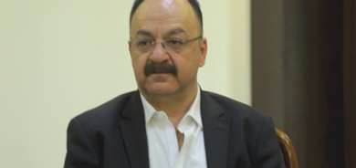 غیاسەدین نەقشبەندی  توێژەر و چاودێری سیاسی:  ئێمە كێشەمان لەگەڵ پێكهاتەكانی ئەو وڵاتە هەیە و دەبێت بە گوتارێكی نەتەوەیی چارەسەری بكەین