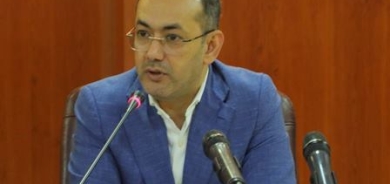 د. اياد عنبر استاذ العلوم السياسية في جامعة الكوفة: إذا لم نفكر في حل المشكلات، فسنعود بعد عقد آخر وسنكرر نفس القول
