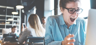 كل ما تريد معرفته عن الاحتراق الوظيفي وأعراضه والتعامل معه