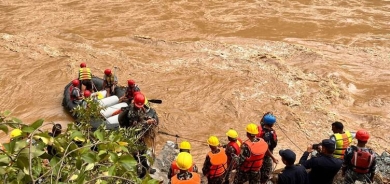 Du otobus ketin çem: 62 kes winda bûn