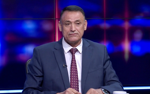 پ.د.غالب ئەلدەعمی  توێژەر لە بواری سیاسی و بەرەنگاربوونەوەی گەندەڵی:     مسعود بارزانی سەلماندوویەتی كە سەركردەیەكی هاوسەنگ و ڕاستگۆیە و لە ناو هێزە سیاسییە عەرەبییەكانی عێراقدا شكۆ و ڕێزێكی گەورەی هەیە