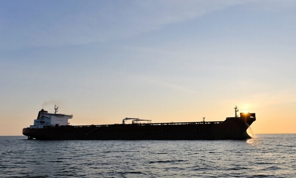 Keştiyeke mezin biav ketiye