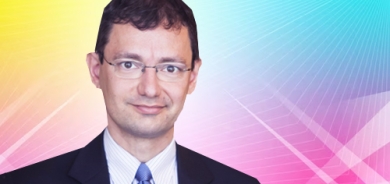 نێكۆڵاس ڤێرۆن  توێژەری باڵای لە ئەنستیتیوتی پێتەرسۆن بۆ ئابووریی نێودەوڵەتی لە واشنتۆن دی سی بۆ گوڵان:     زۆر جار بڕیارە سیاسییەكان بیركردنەوەیەكی ئابوورییان لە پشت نییە