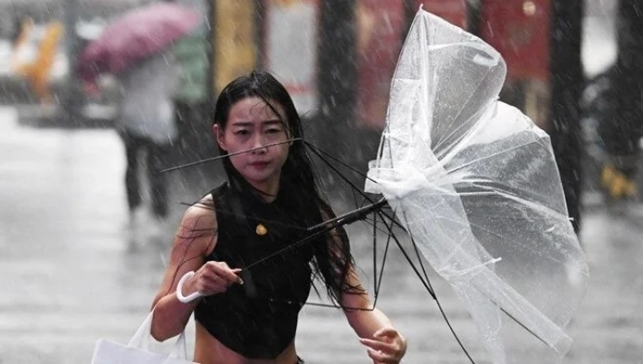 Li Çînê ji ber barîna zêde ya baranê 30 kes mirin, 35 kes winda ne