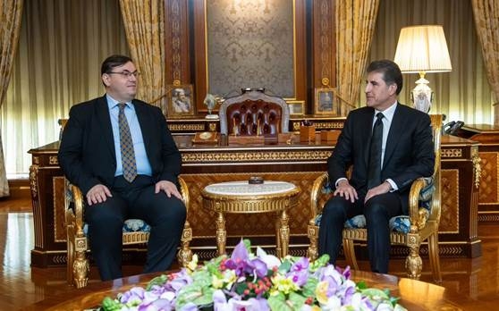 نێچيرڤان بارزانى، سه‌رۆكى هه‌رێمى كوردستان پێشوازى له‌ ئه‌ندريا ناسى، باڵيۆزى نه‌مسا له‌ عێراق كرد