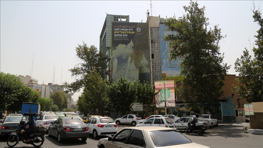 فەرەنسا داوای لە هاووڵاتیانی وڵاتەکەی کرد دەستبەجێ ئێران بەجێبهێڵن