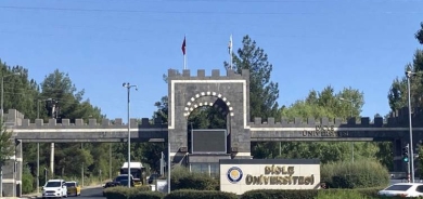 Îsal li 5 zanîngehên Bakurê Kurdistanê kontejanên beşên Kurdî tijî bûn