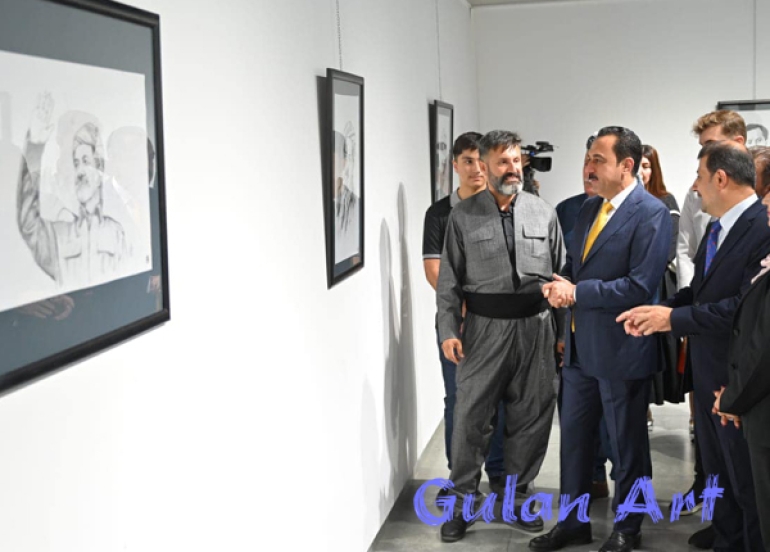 بەبۆنەی 16ی ئاب پێشانگەیەكی هونەری بەناوی (سەرۆك) كرایەوە