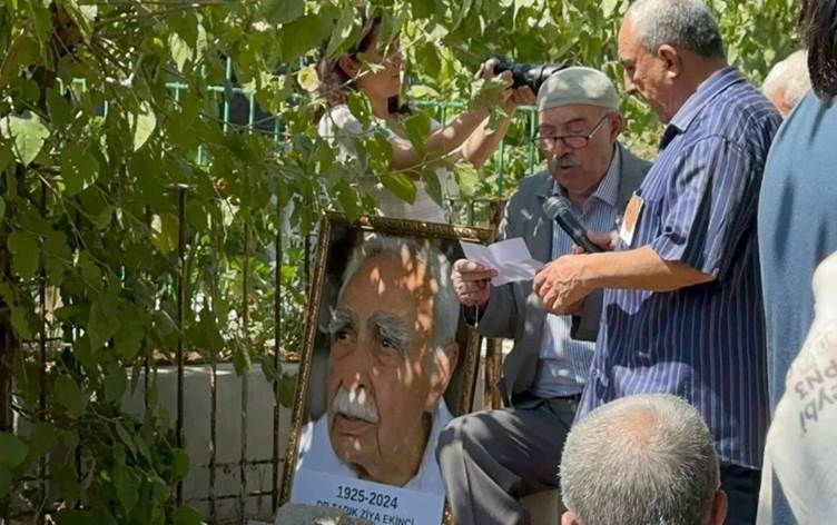 Mesrûr Barzanî: Min bi xemgînî koça dawî ya Tarik Ziya Ekîncî bihîst