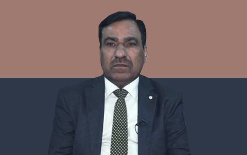 پ.د.نەبیل جەعفەر مەرسومی  توێژەر و شارەزای ئابووری لە زانكۆی بەسرە بۆ گوڵان:     لە عێراقدا حوكمڕانیی باش و ئەقڵانییەت بوونی نییە،  بۆیە ناتوانرێت بە داهاتی نەوت ژێرخانەكانی دەوڵەت بونیاد بنرێنەوە