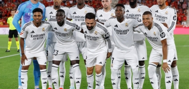 كيف بنى ريال مدريد فريقاً خارقاً من دون هيمنة في «سوق الانتقالات»؟