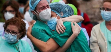 الطبيبات أكثر عرضة للانتحار من غيرهن من الأشخاص بنسبة 76 % (دراسة)