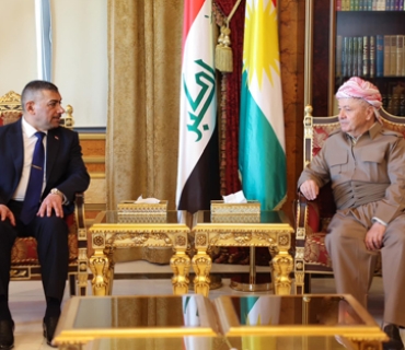 ســــەرۆك بـــارزانـــی پێشوازی لە شاندێكی هاوبەشی دەستەی دەستپاكیی عێراق و هەرێمی كوردستان دەكات