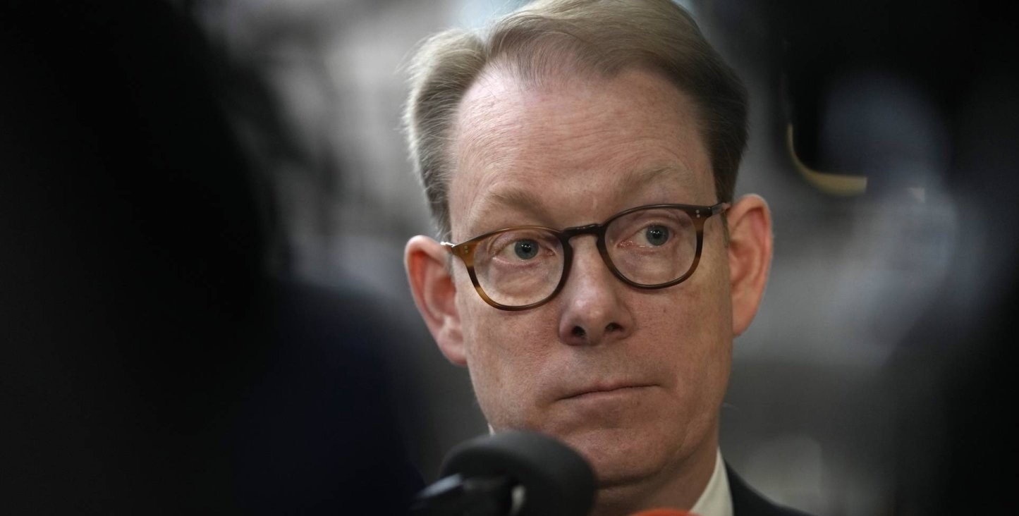 وزير الخارجية السويدي يستقيل من منصبه ويعتزل السياسة