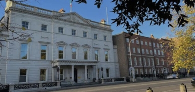 لە دبلن پایتەختی كۆماری ئێرلەندا ڕێكخەری راسپاردە نێودەوڵەتییەكان بەشداری لە كۆبوونەوەیەكی تایبەت بە جینۆساید كردنی ئێزیدییەكان دەكات