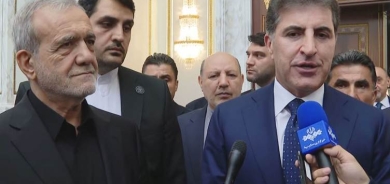 Pizîşkiyan û Barzanî hem bi Kurdî axivîn hem bi Farisî