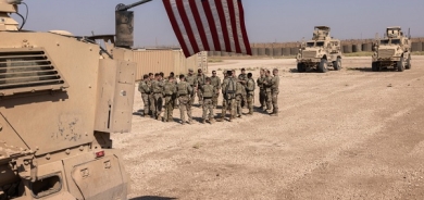 Amerîka li Îraqê vedikêşe lê li Kurdistanê dimîne