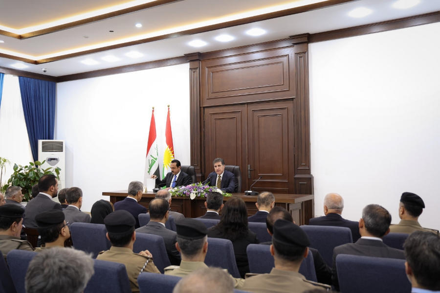 Serokê herêmê li gel rayedarên Îdarî yên Hewlêrê civiya