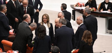 Bahçelî bi destê parlamenterên DEM Partiyê girt: 'Em dikevin serdemeke nû'