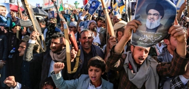 زعيم الحوثيين يسوّق نفسه خليفة لنصر الله