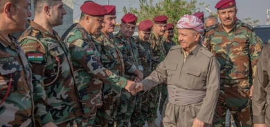 Serok Barzanî serdana çeperên Pêşmerge kir