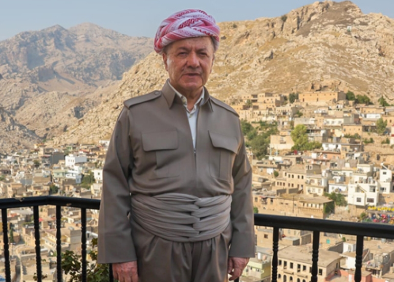 ســـــەرۆک بــــارزانـــی سەردانی شاری ئاکرێ دەکات