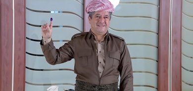 Prime Minister Masrour Barzani Casts Vote, Urges Kurdistanis to Participate in 