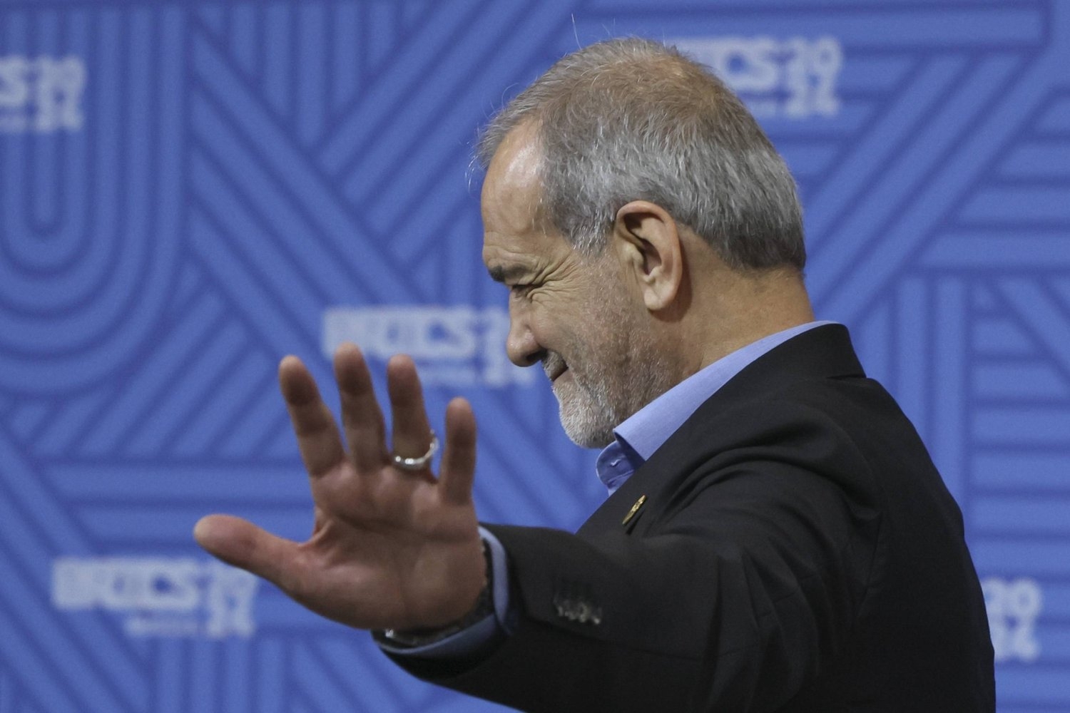 «ضبط النفس لن يطول»... إيران «مستعدة» لهجوم إسرائيلي