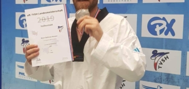 كوردێكی هەولێر لە ئەڵمانیا دەدروشێتەوە