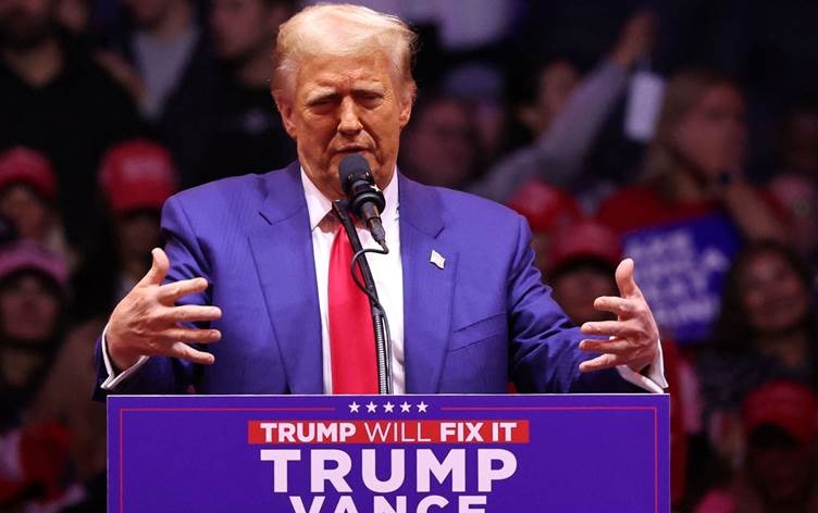 Trump: Harris dê me tev li şerê cîhanê bike