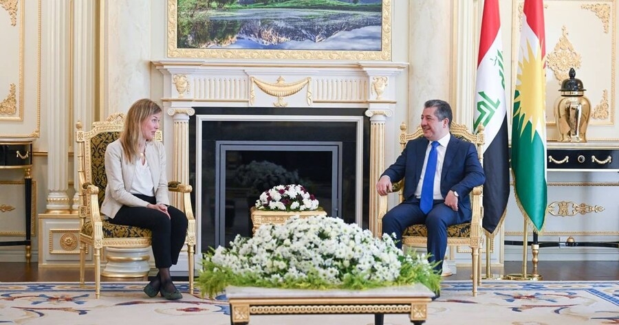 Serokwezîr spasiya       Almanyayê dike