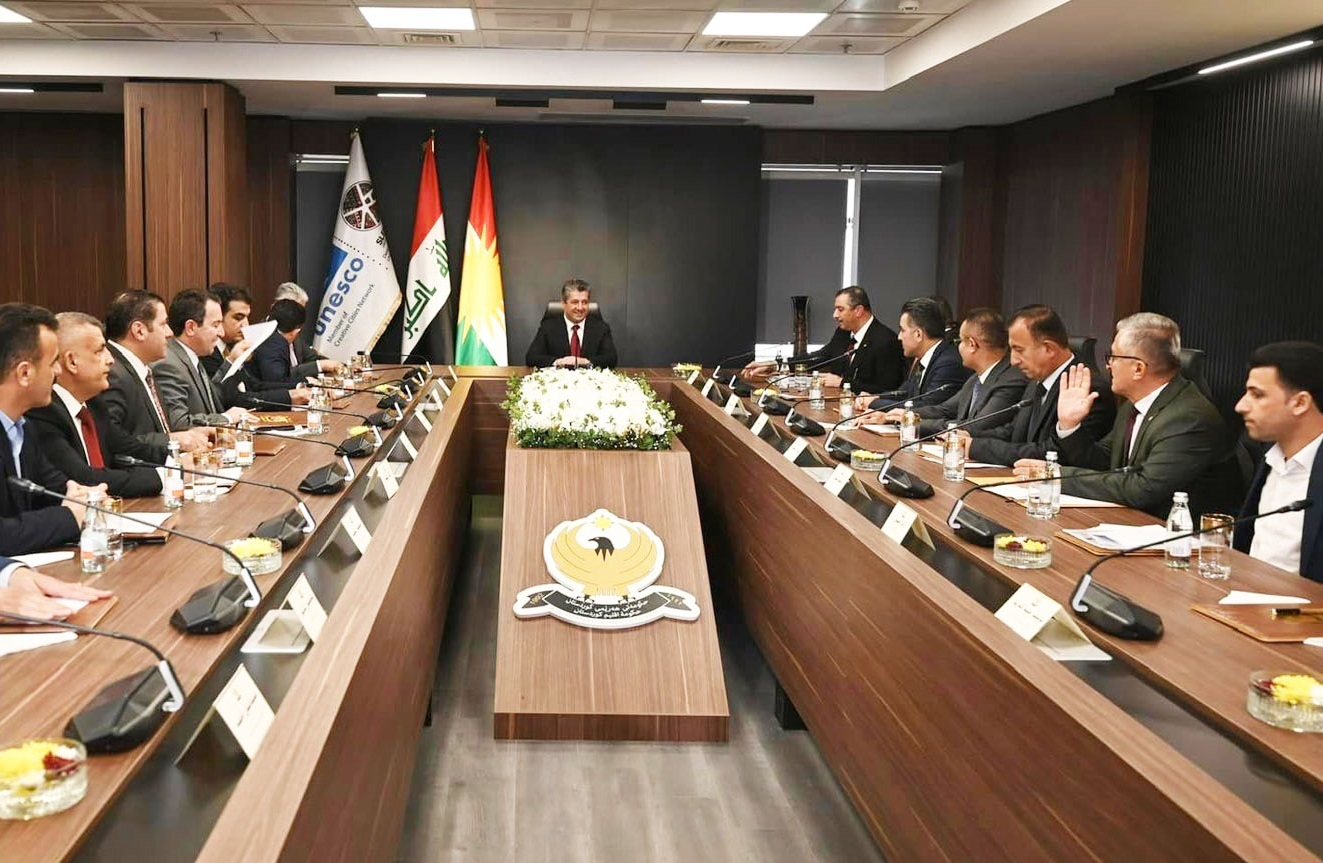 رئيس الوزراء مسرور بارزاني يوجّه رسالة شكر لمحافظ السليمانية