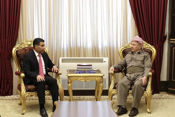 ســــەرۆک بــــا رزانی پێشوازی لە ئەمینداری گشتی پرۆژەی نیشتمانیی عێراقی و شاندێکی یاوەری دەکات