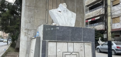 إدارة PYD تعلن «الاستنفار العام» والمواطنون الكورد يزيلون تماثيل الأسد في قامشلو والحسكة‎