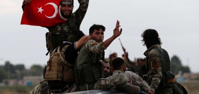 SOHR: Grûpên çekdaran kurdên Minbicê li nasnameyê dikujin