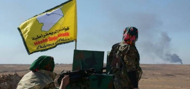 Çekdarên DAIŞê li Dêrezorê êriş kir