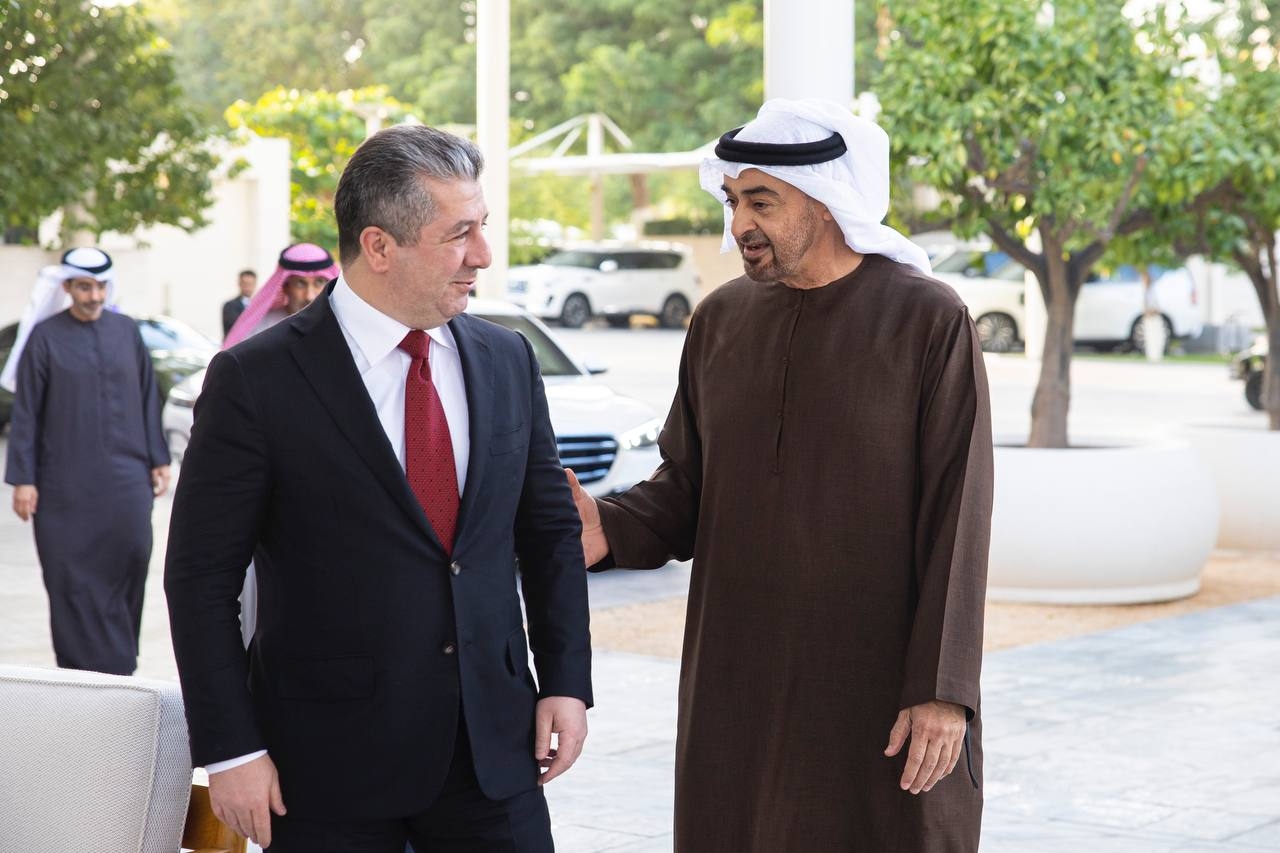 الإعلام الإماراتي يولي اهتماماً بزيارة مسرور بارزاني إلى أبو ظبي