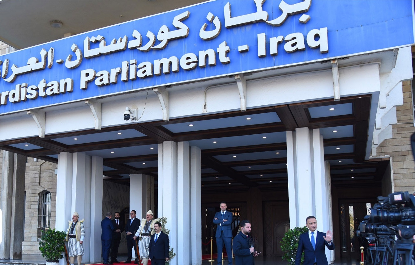 برلمان كوردستان يخفق بعقد جلسة لانتخاب هيئة رئاسته الجديدة ورئيس السن يستقيل