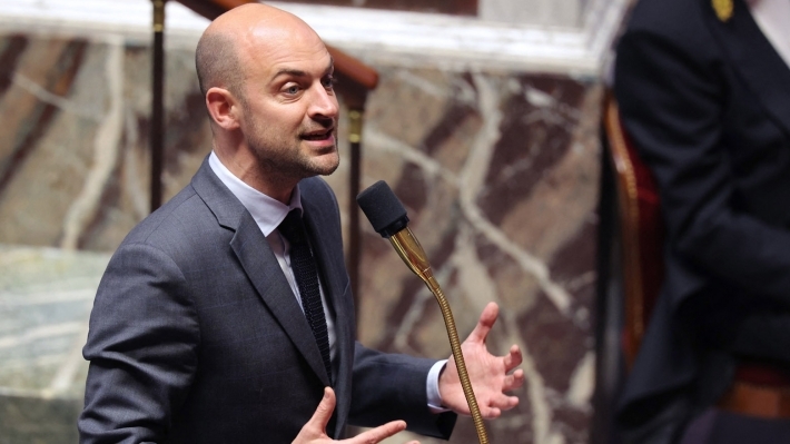 Wezîrê Derve yê Fransayê: Em dest ji kurdên Rojavayê Kurdistanê  bernadin